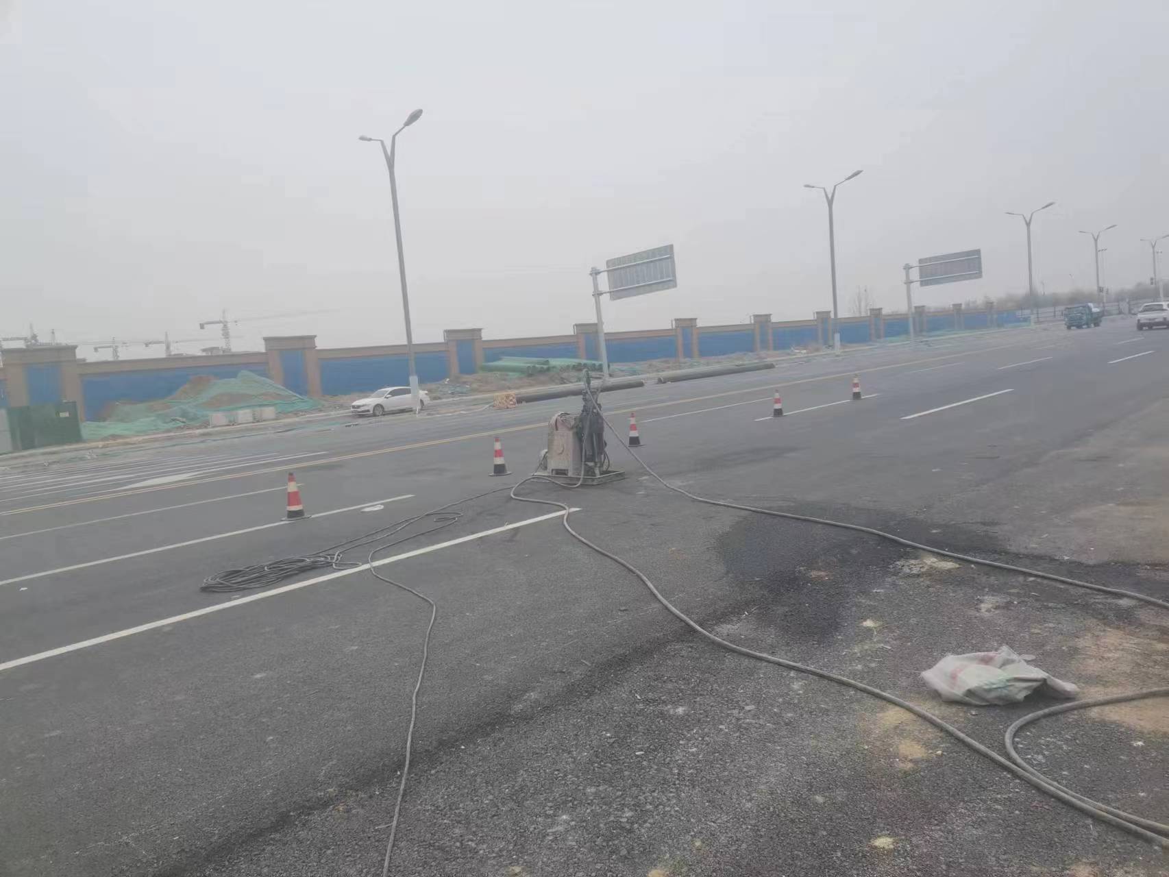 张金镇马路注浆